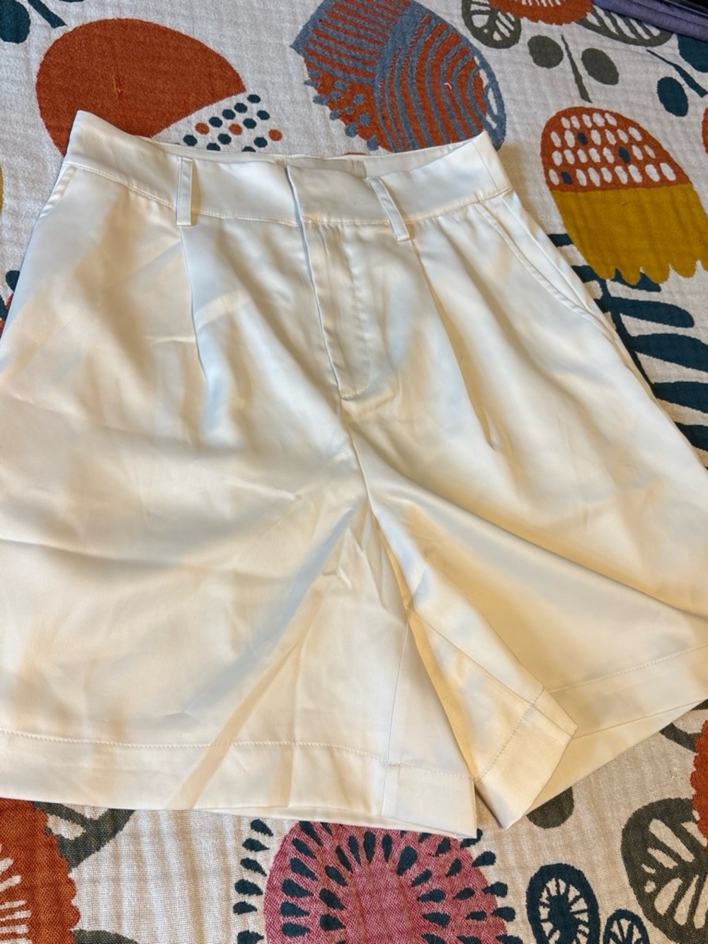 Cara Santana cream Women's High-Waist satin Shorts